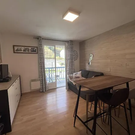 A Avec Balcon Et Parking Prive - Fr-1-812-96 Apartmán Cauterets