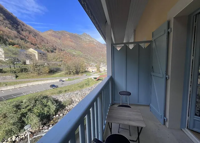 A Avec Balcon Et Parking Prive - Fr-1-812-96 Apartmán