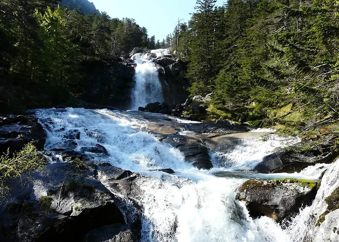 A Avec Balcon Et Parking Prive - Fr-1-812-96 Apartmán Cauterets